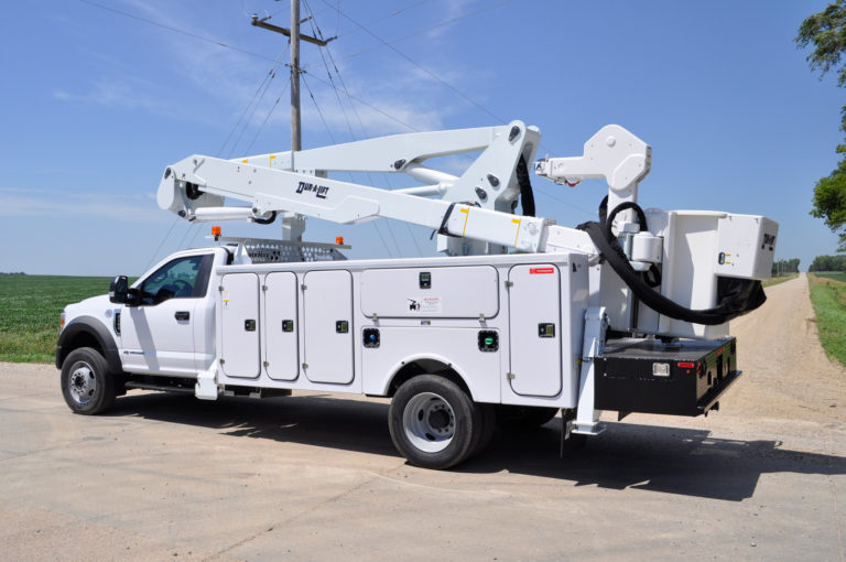 Bucket Truck Builds - Dur-A-Lift Inc.