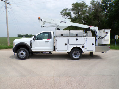 DTA2S-35 non-insulated bucket truck