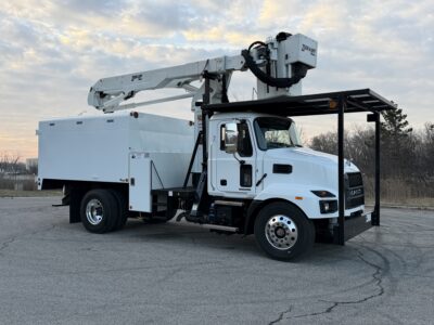DPM2-53SP Urban Forestry Bucket Truck